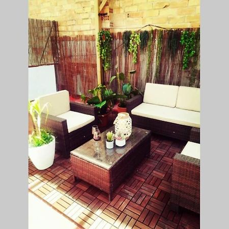 M4 Cool Terrace. 1 Min To Metro. 15 Min To Center Apartment Esplugues de Llobregat Exterior photo