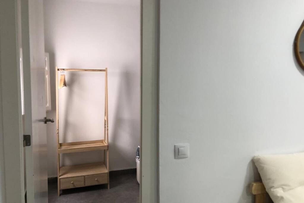 M4 Cool Terrace. 1 Min To Metro. 15 Min To Center Apartment Esplugues de Llobregat Exterior photo