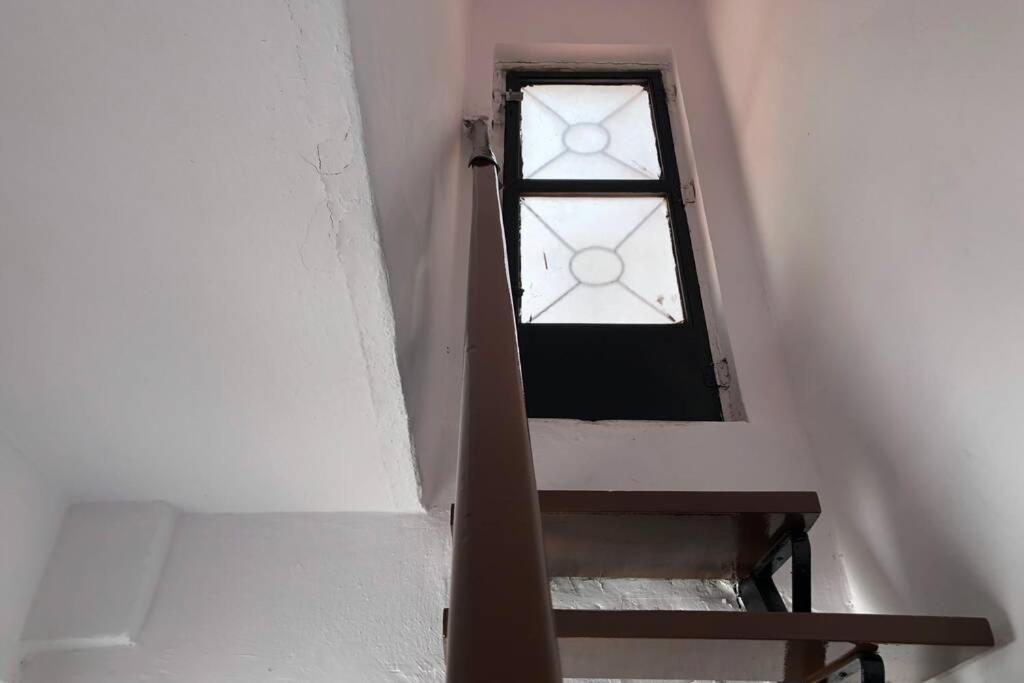M4 Cool Terrace. 1 Min To Metro. 15 Min To Center Apartment Esplugues de Llobregat Exterior photo
